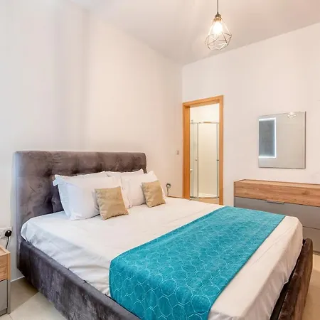 Lovely, Cosy 2br Apt With Comfy Sofa, Wifi & Ac By 360 Estates 아파트 세인트폴스베이